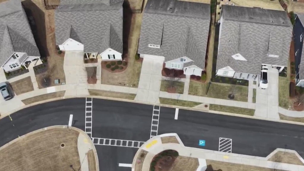 Atlanta renter reports persistent flooding in corporate-owned home — Kennesaw Community news