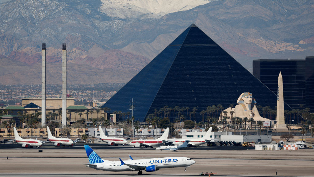 Flight rerouted after passenger threatened to hijack plane — Kennesaw Community news